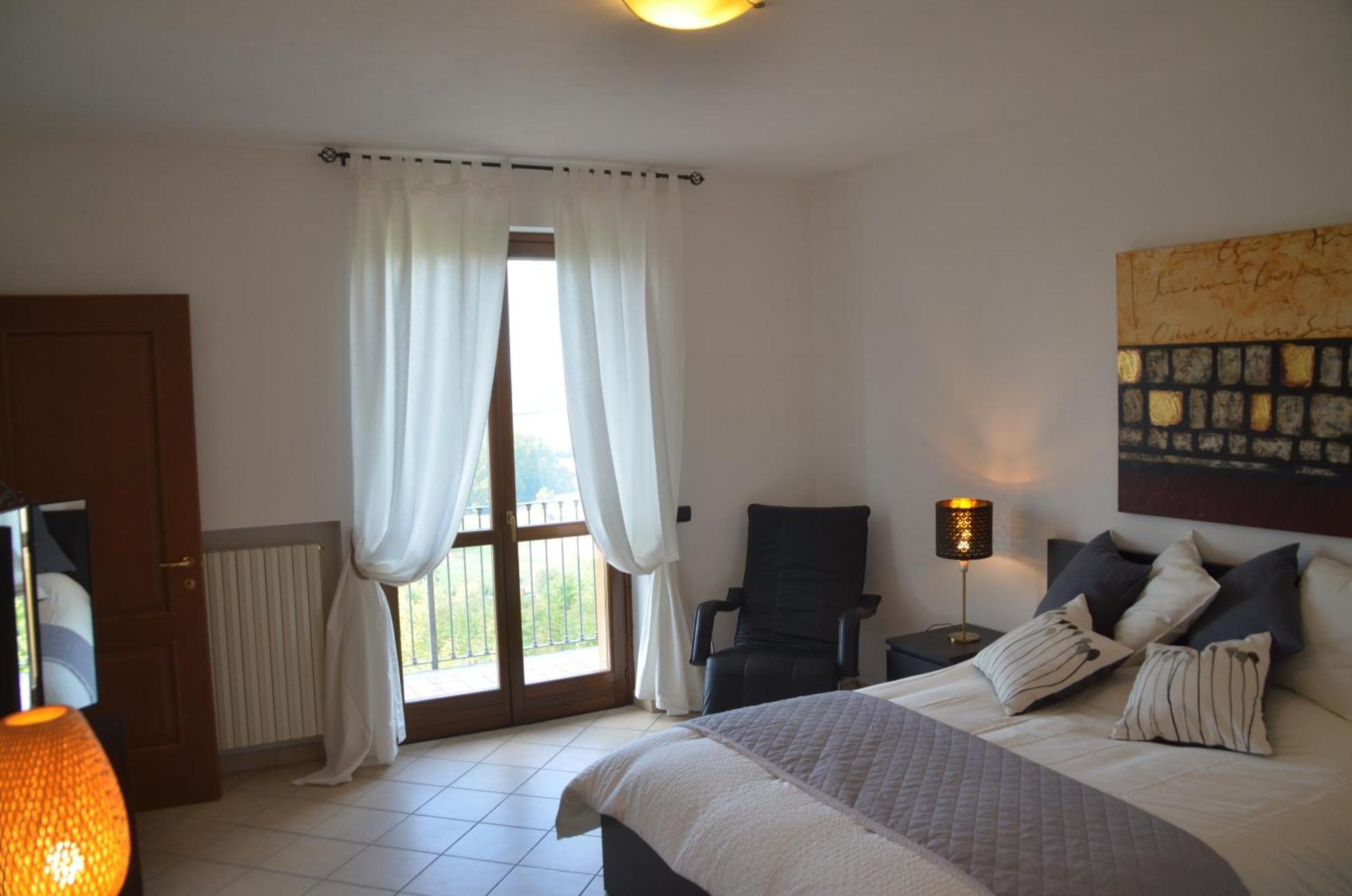 Villa Patrizia Moncalvo Zewnętrze zdjęcie