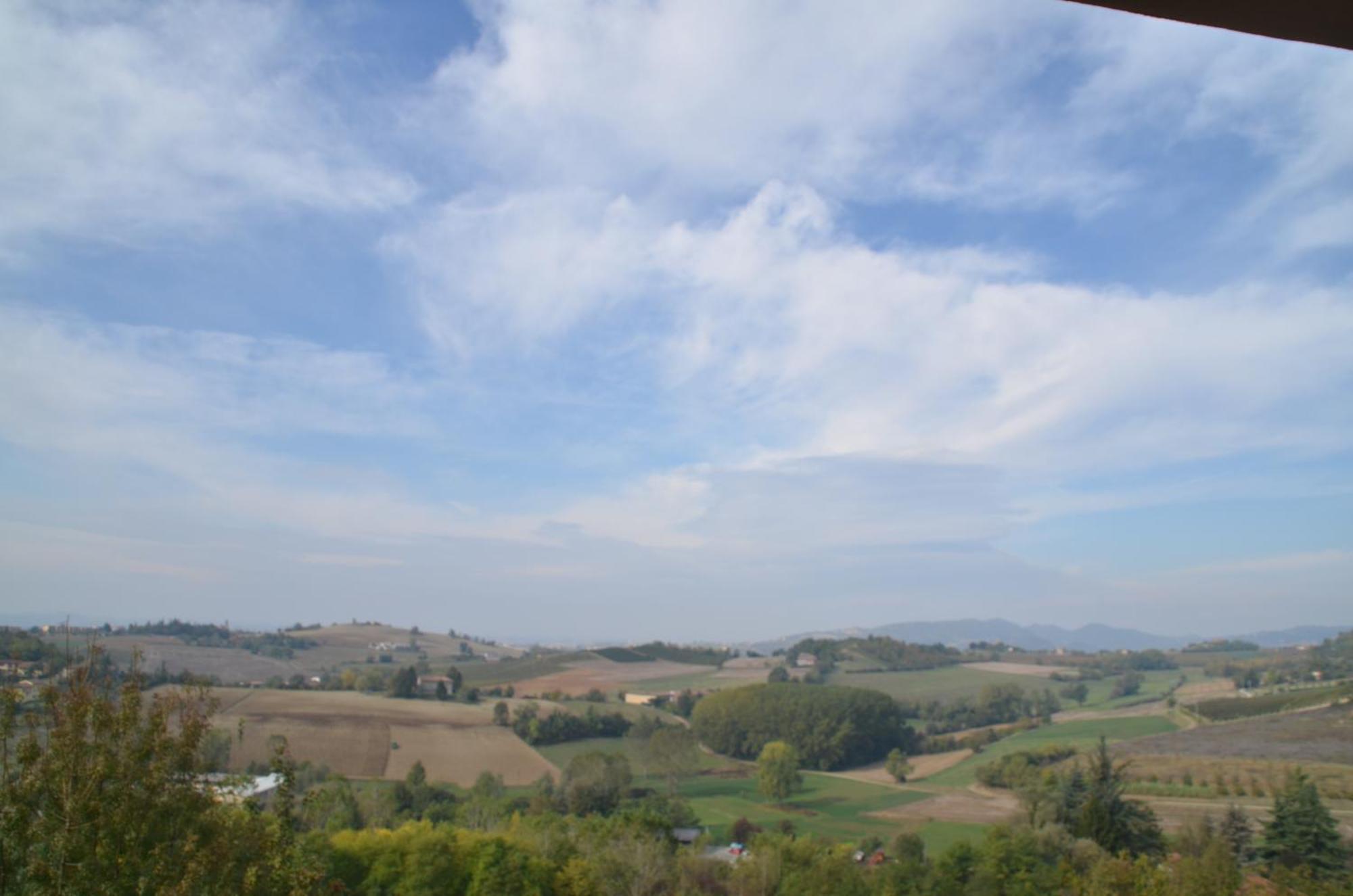 Villa Patrizia Moncalvo Zewnętrze zdjęcie